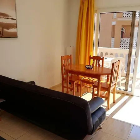 Ampio Monolocale Con Vista Oceano Apartment